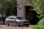 Skoda Superb Combi 2009 года
